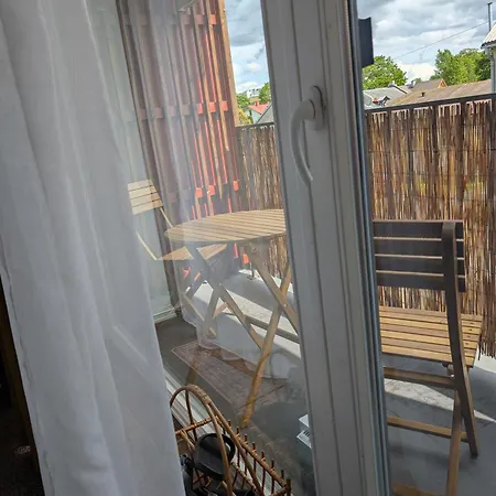 Spacious With Sauna, Terrace And Private Parking Apartment *