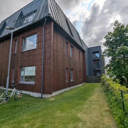 Spacious With Sauna, Terrace And Private Parking Apartment Parnu